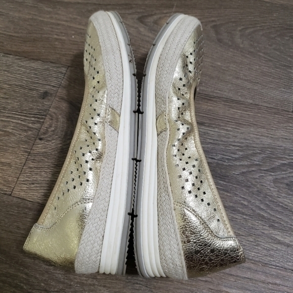 VANELI Womens Quartz Gold Espadrille - Picture 10 of 13